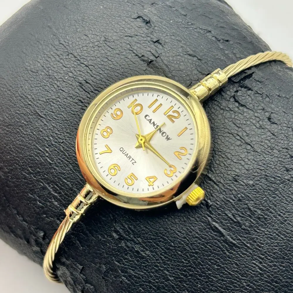 Cansnow Gold-tone Thin-twisted Cable Bracelet Watch Working New Battery